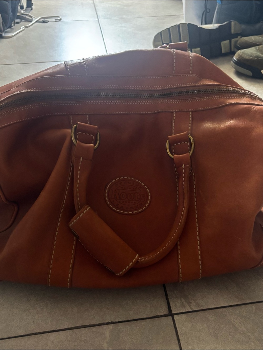 Roots Tan Leather Duffel Bag with Contrast Stitching